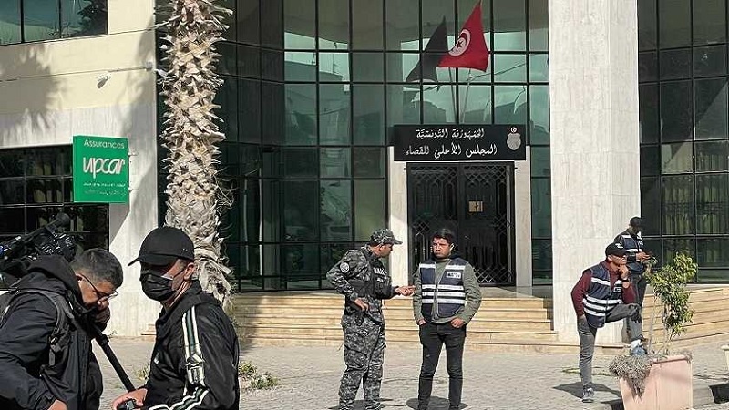 منع أعضاء المجلس الأعلى للقضاء وموظفيه من دخول المقر | جريدة الشروق