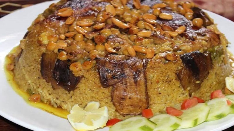 تعرف على أشهر الأكلات الشعبية العربية وأصولها التاريخية Maklouba